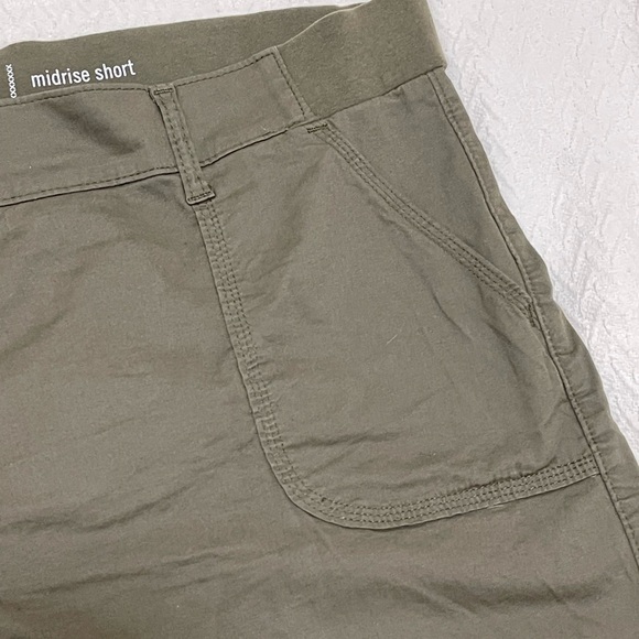 Lee Riders Olive mid rise shorts size 22 - Picture 8 of 13